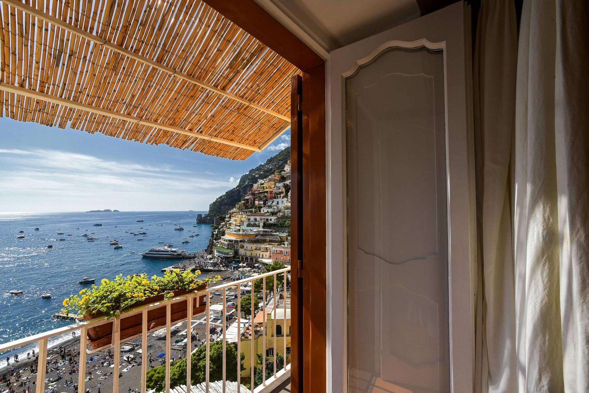 Hotel Buca Di Bacco Positano Esterno foto