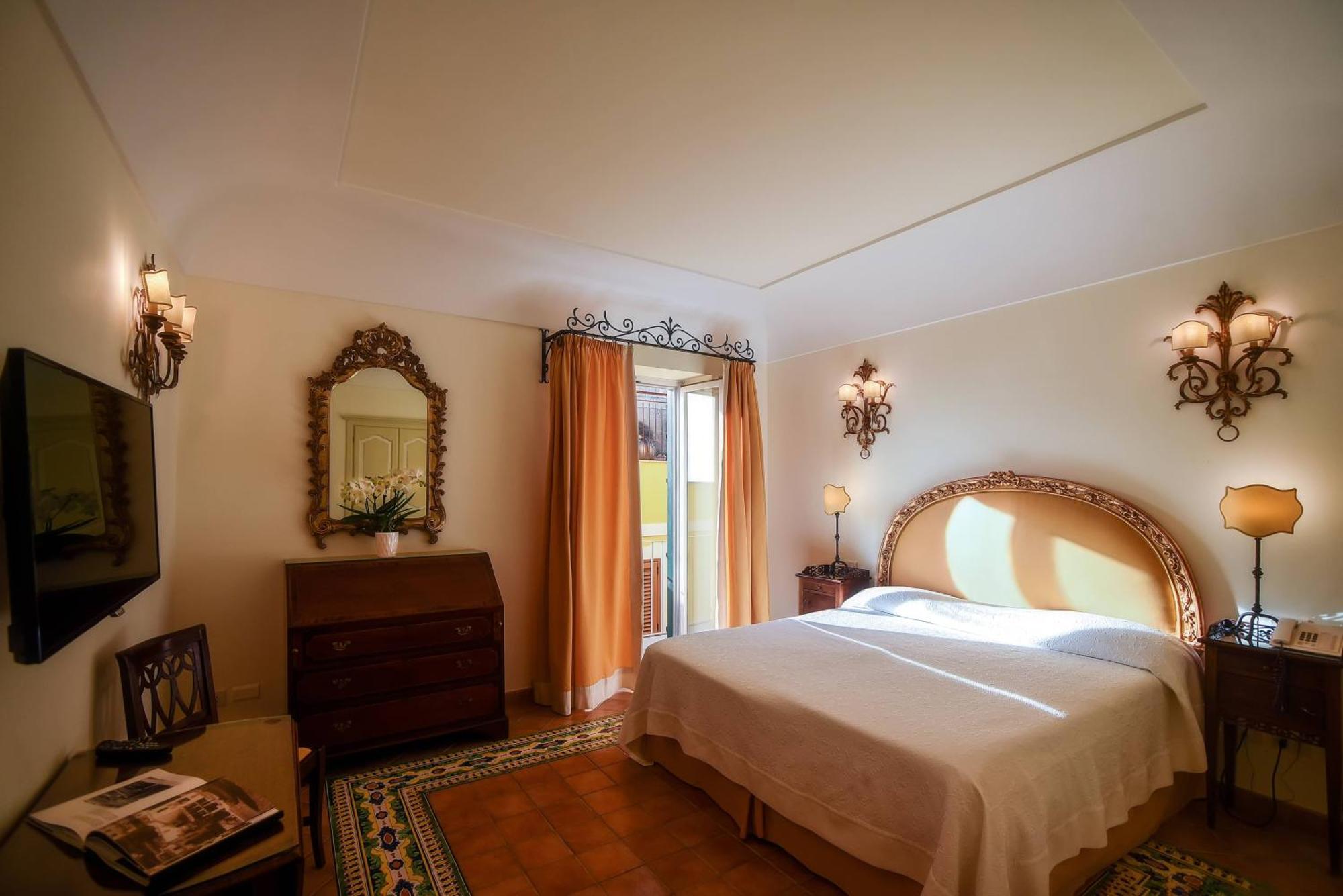 Hotel Buca Di Bacco Positano Esterno foto