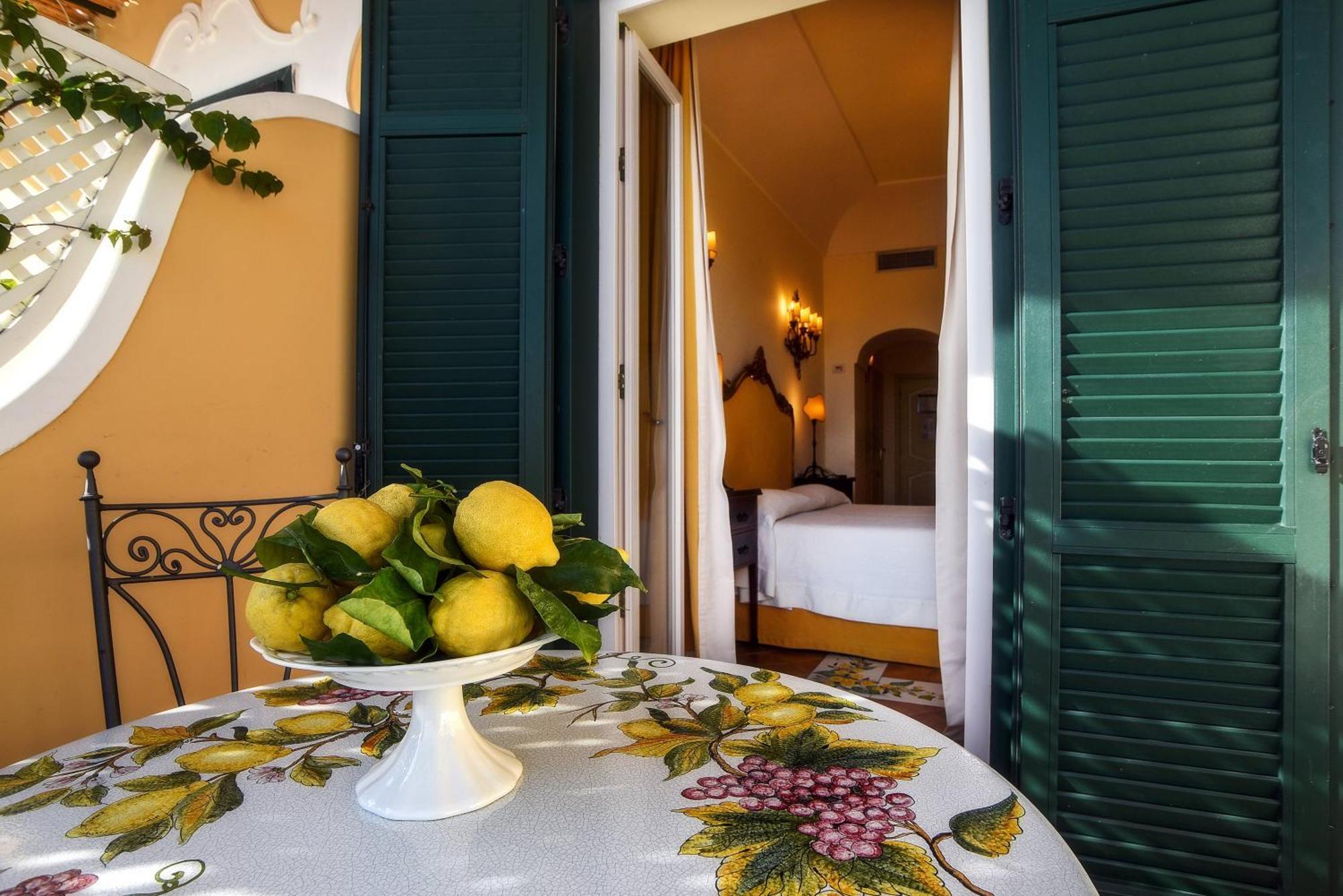 Hotel Buca Di Bacco Positano Esterno foto