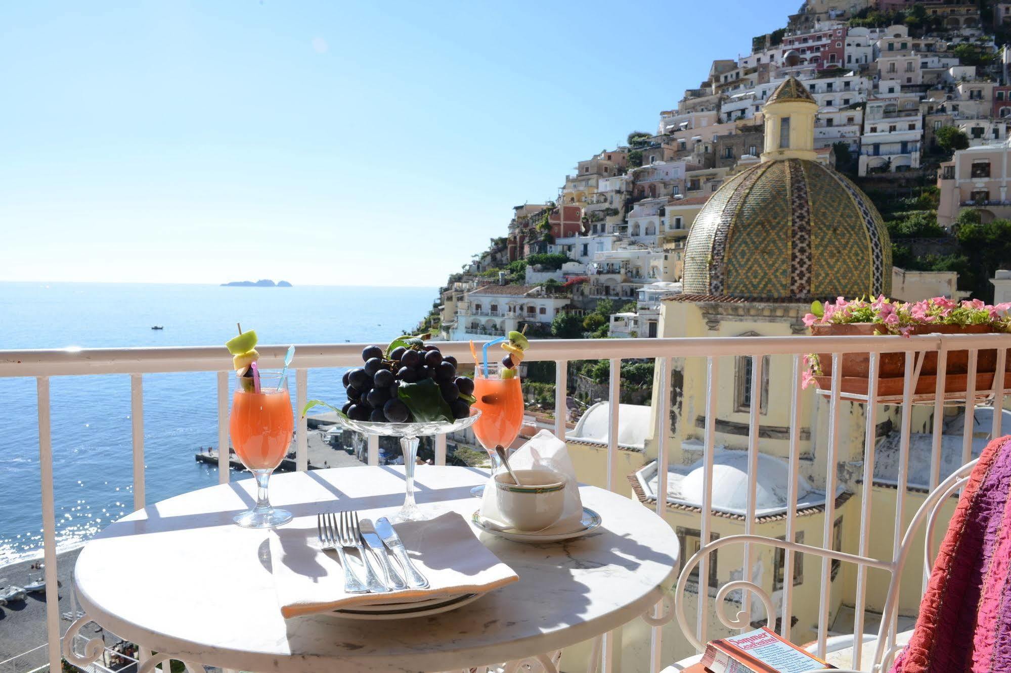 Hotel Buca Di Bacco Positano Esterno foto